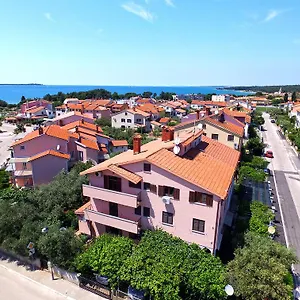  Apartment Mira 1293 Kroatien